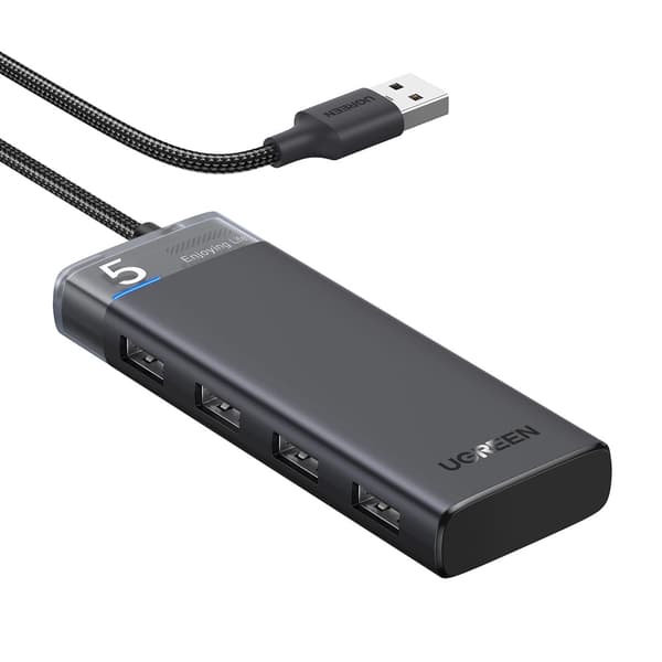 Ugreen CM653 HUB med 4 USB-A porte og USB-A strømkabel - Sort