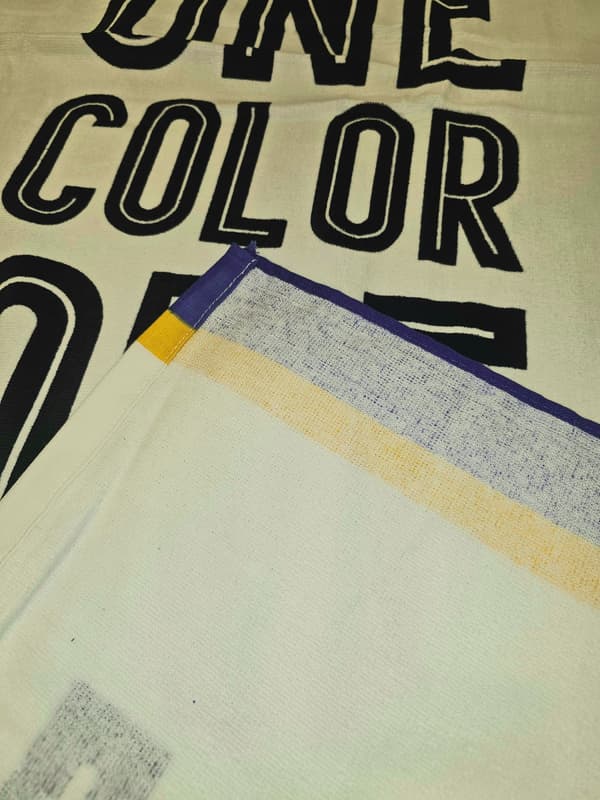 Real Madrid Kibicowska -pyyhe, 100 % puuvillaa, 70 x 140 cm, rantapyyhe