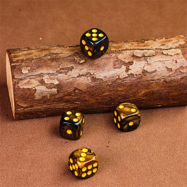D6 1,1 cm RPG Tiger's Eye sekssidede terninger