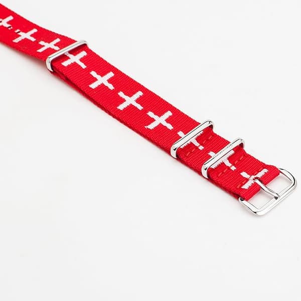 RÖTT NATO NYLON UNIVERSAL KLOCKREM SILVER SPÄNN 20mm