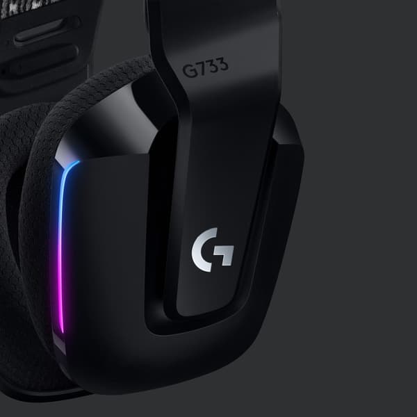 Logitech G733 Lightspeed trådlösa spelhörlurar