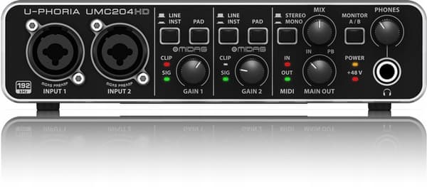 Behringer UMC204HD