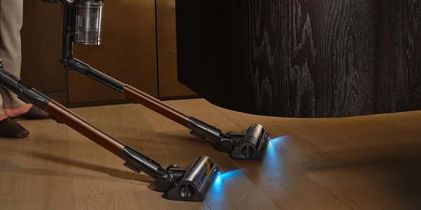 DREAME V30 Essential Støvsuger Sort og Brun