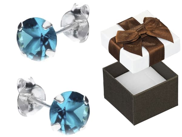 Sølvøreringe med cubic zircons blå dameørestikker 6 mm sølv 925
