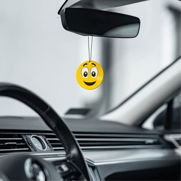 013057 K2 C802 BE HAPPY MAN Luftfriskare