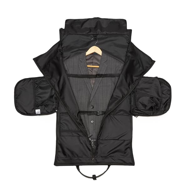 Wozinsky Premium -pukumatkakassi märkätaskulla (45L) - musta