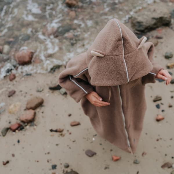 Brave Bear Bilponcho storlek S 0-3 år
