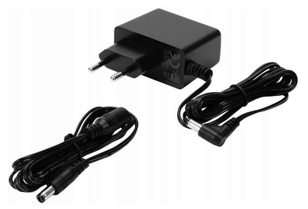 MUSIC MATE MM-V5 PowerUp musta virtalähde