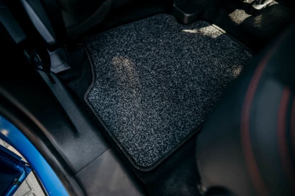 Velour bilmåtter til: DAF LF lastbil (2002-) antracit