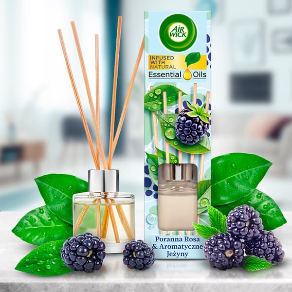 010622 Air Wick Duftende Pinde Morgendug & Aromatiske Brombær 40ml