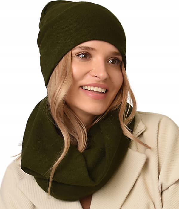 Damhattset polsk mössa med rör khaki