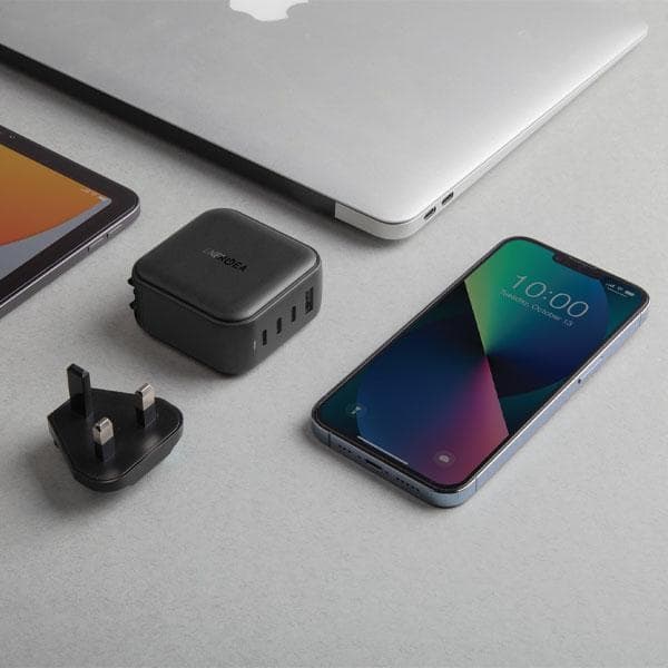 ENERGEA strømforsyning 1xUSB+2xUSB-CPD-PPS-QC 3.0 66W 2C1A sort/sort US+EU Travelite GAN66