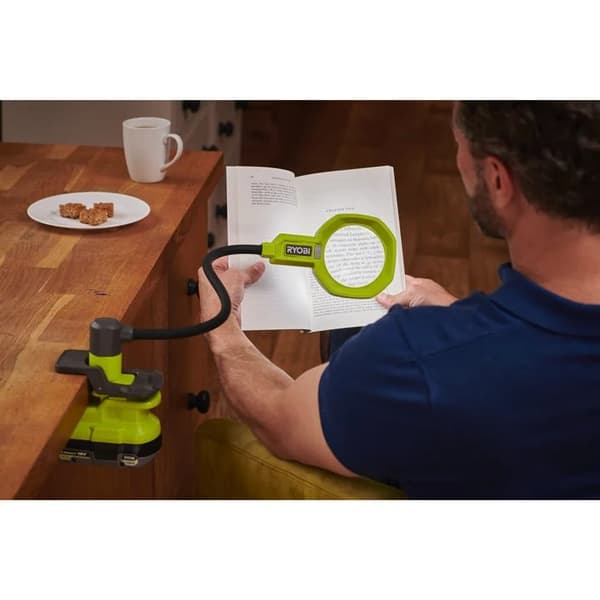 207135 RYOBI Forstørrelsesglas 18 V med belysning