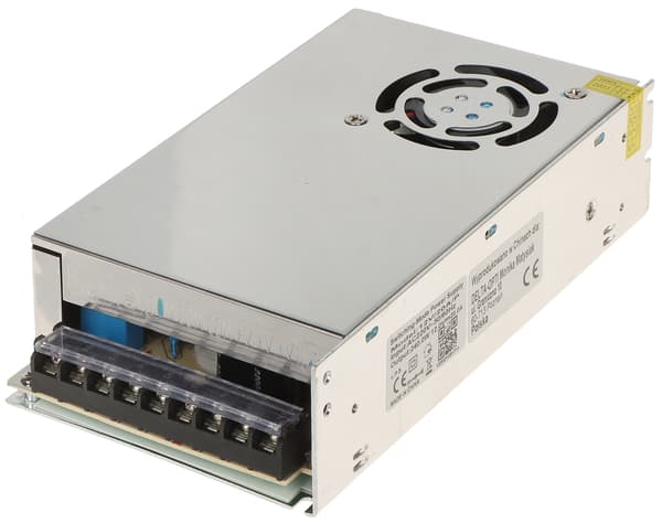 Switchande verkkotoimistolaite 12V/20A/P