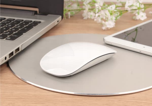 BLUETOOTH-HIIRI APPLE-, MAC-, MACBOOK-, IPAD- JA IPHONE-LAITTEILLE