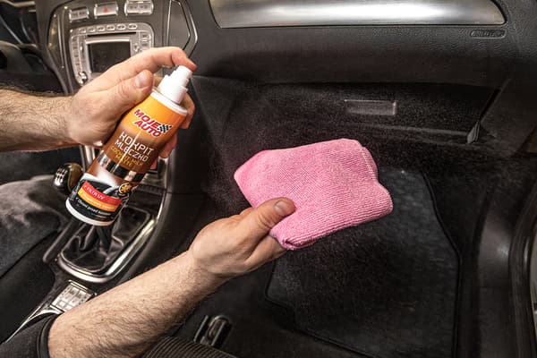 MOJE AUTO - Kokpitinhoitoaine Matt - Vanilja 300ml