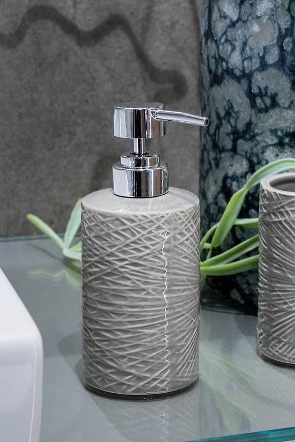 Tvålpump 280 ml AWD INTERIOR Raffia 1606 grå stengods