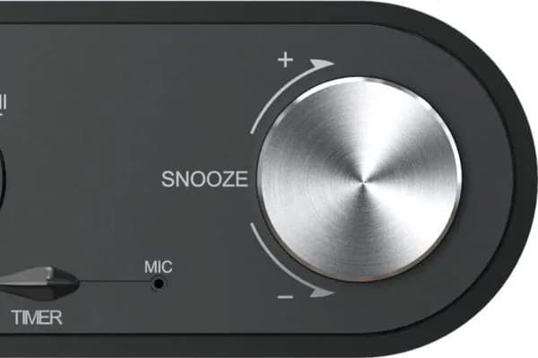Keittiöradio FM Bluetooth Technisat KitchenRadio ripustettu keittiöön
