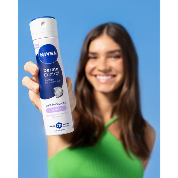 100036 NIVEA Derma Control Restore Antiperspirant Spray 150ml