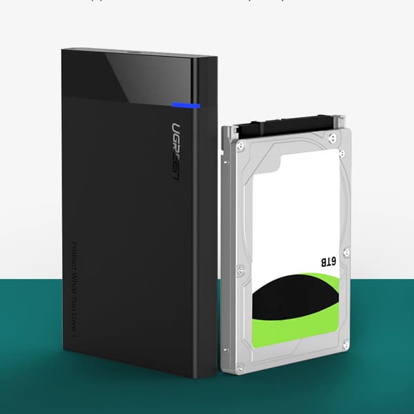 Ugreen-sovitinkotelo SATA 2.5'' 5TB USB 3.0 -levylle, musta (US221 30847)