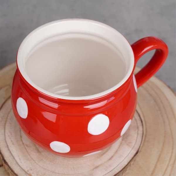 Punainen keraaminen pilkullinen muki 950 ml
