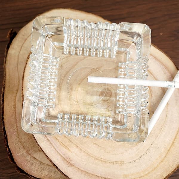 Firkantet glas askebæger 10,5x10,5x3,5 cm