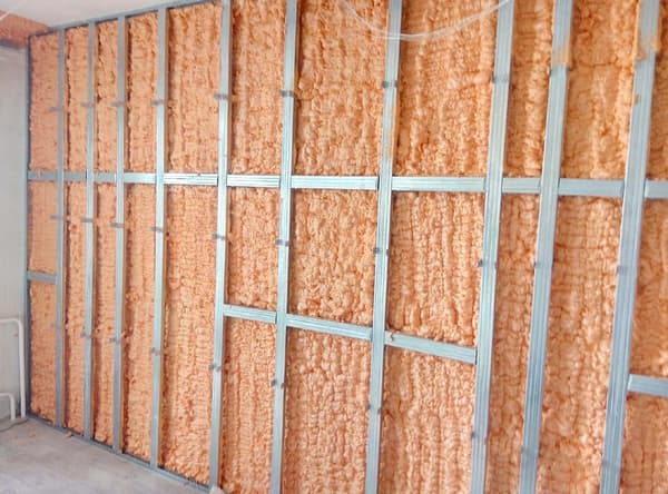 POLYNOR PRO sprayskumisolering purskum VINDISOLERING GARAGEISOLERING