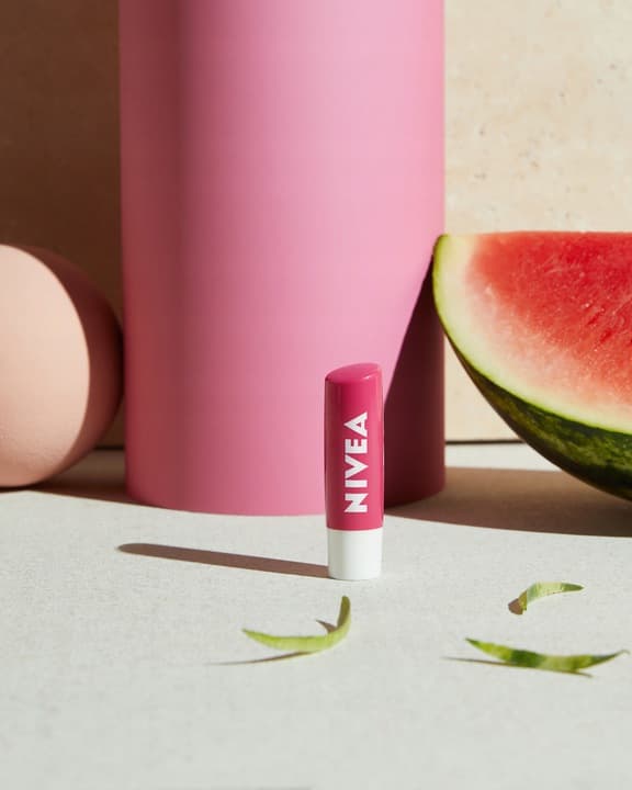 363042 NIVEA Närande läppbalsam Vattenmelon Glans 4,8 g