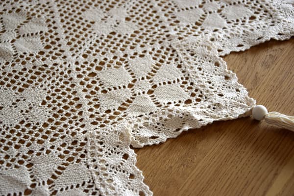 Gardin i bomullsspets 60/150 i boho-stil