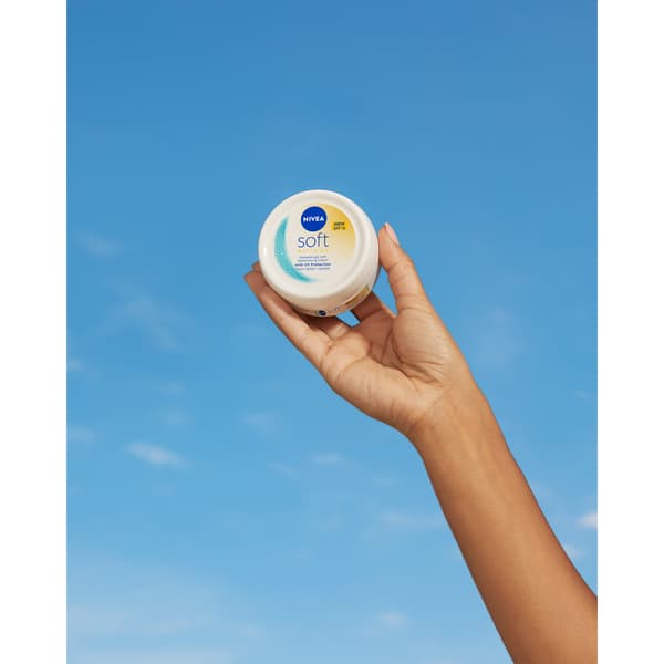 NIVEA Soft spf15 Intensiivinen kosteutusvoide 100 ml