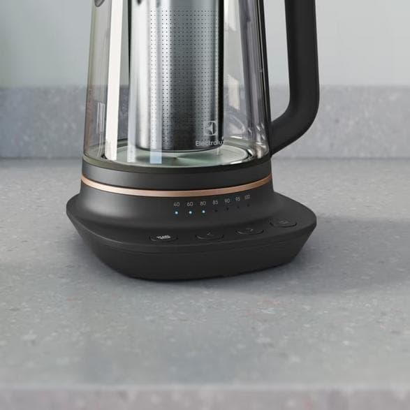 ELECTROLUX E7GK1-8BP Vattenkokare Svart