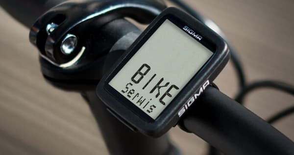 Sigma BC 8.0 WR Kablet Cykelcomputer 8 Funktioner IPX8 Kabel