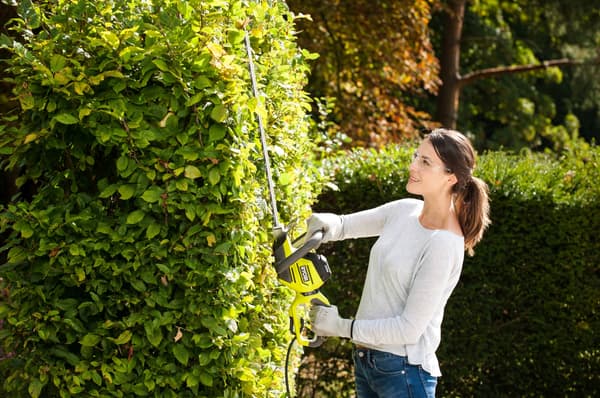 RYOBI Hækkeklipper 550W