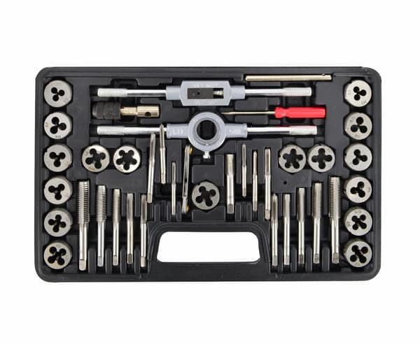 AWTOOLS SÆT MED TAPS OG MASKINER 40 STK.