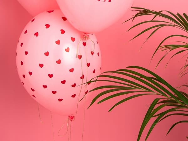 Rosa balloner med røde hjerte 30 cm 1 stk.
