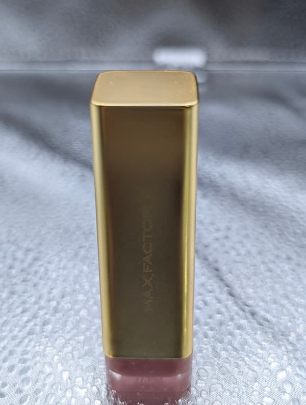Huulenpunainen Max Factor Väri Eliksiiri, 610 Enkeli Vaaleanpunainen, 29 ml
