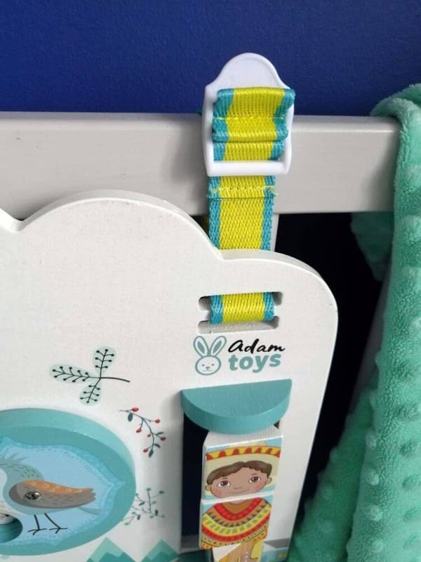 Hängande aktivitetstavla - Världens barn