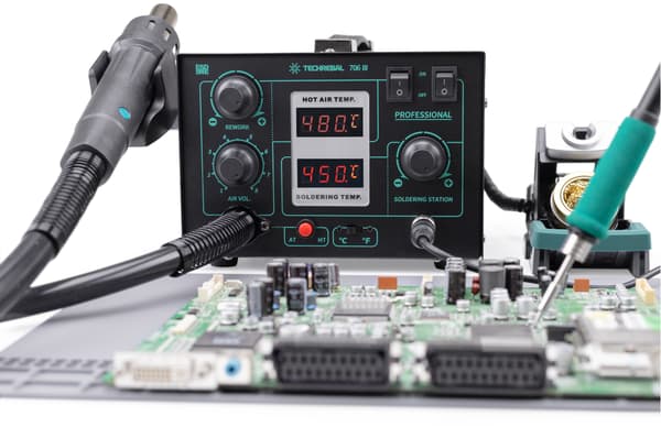 Techrebal 706 III 2-i-1 loddestation