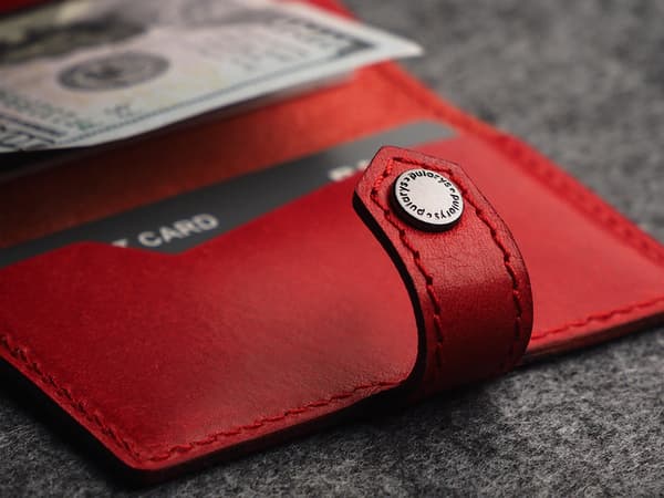 EASY WALLET lavet af Nomad garvet læder, rød
