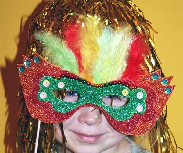 Selvklæbende glitterskumark A4 blandede farver 10 stk.