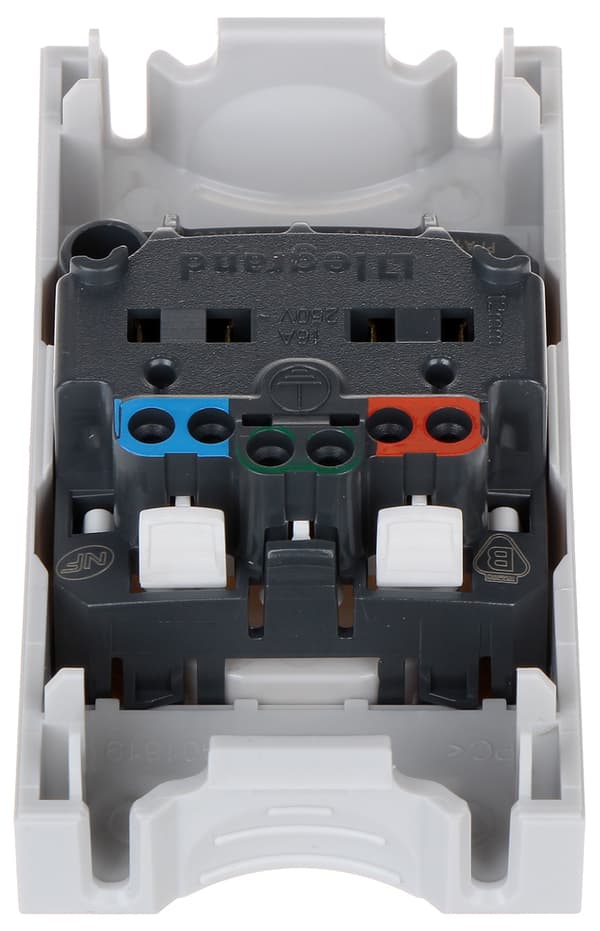 Yksittäispistorasia LE-004280 DIN TS-35 230 V 16 A legrand