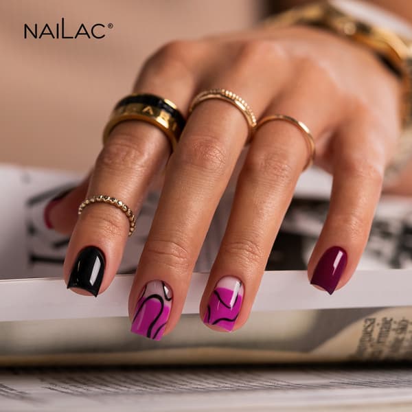 #Queen NaiLac Hybrid Nagellack 7 ml