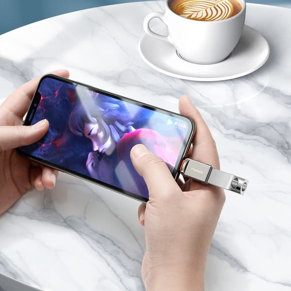 MCDODO ADAPTER USB-A 3.0 TILL LIGHTNING IPHONE IPAD 3A OTG