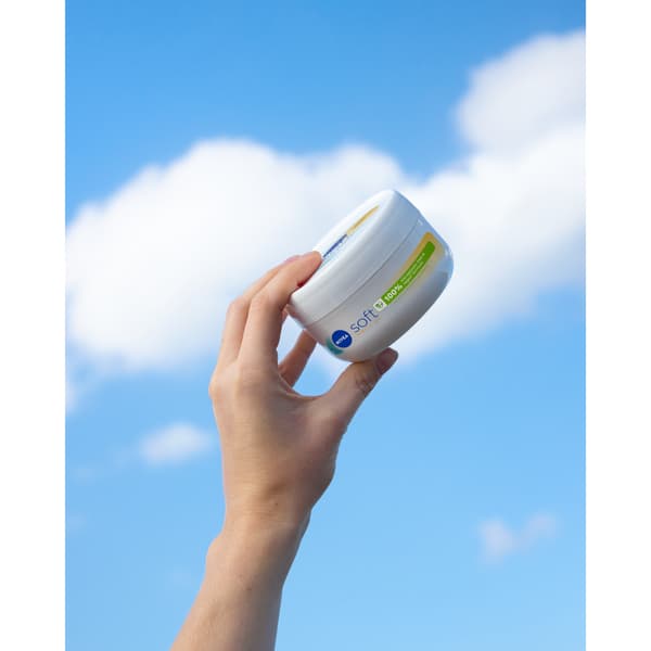 NIVEA Soft spf15 Krem intensiivisesti kosteutava 200 ml