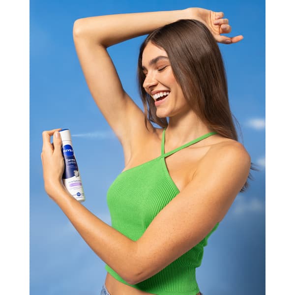 100036 NIVEA Derma Control Restore Antiperspirant Spray 150ml
