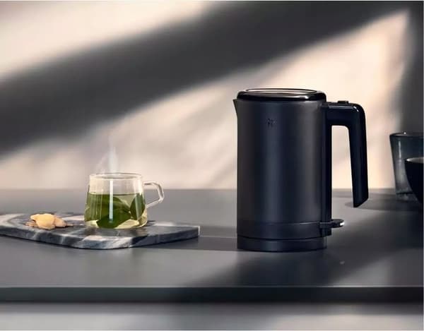 WMF KITCHENMINI DEEP BLACK -vedenkeitin 0,8 L MATTA MUSTA