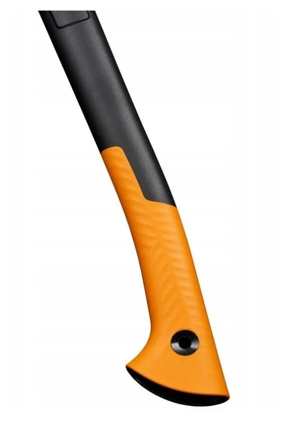 FISKARS UNIVERSAL AX X18 X-SARJAN TERÄ S 1 KG 44,5 CM