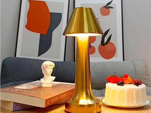 Metallampe A12 guld (20) / 30 GAB_B