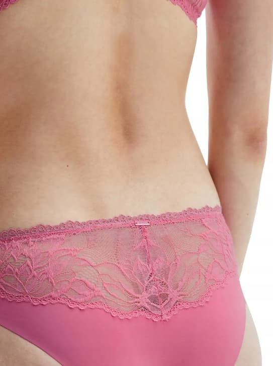 Calvin Klein dame lyserøde trusser XS 2A0F1_A* TIA