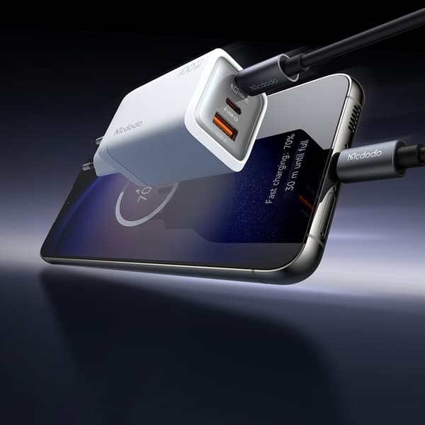 MCDODO VÆGOPLADDER STRØMFORSYNING CUBE 3X USB-C PD USB 100W SORT